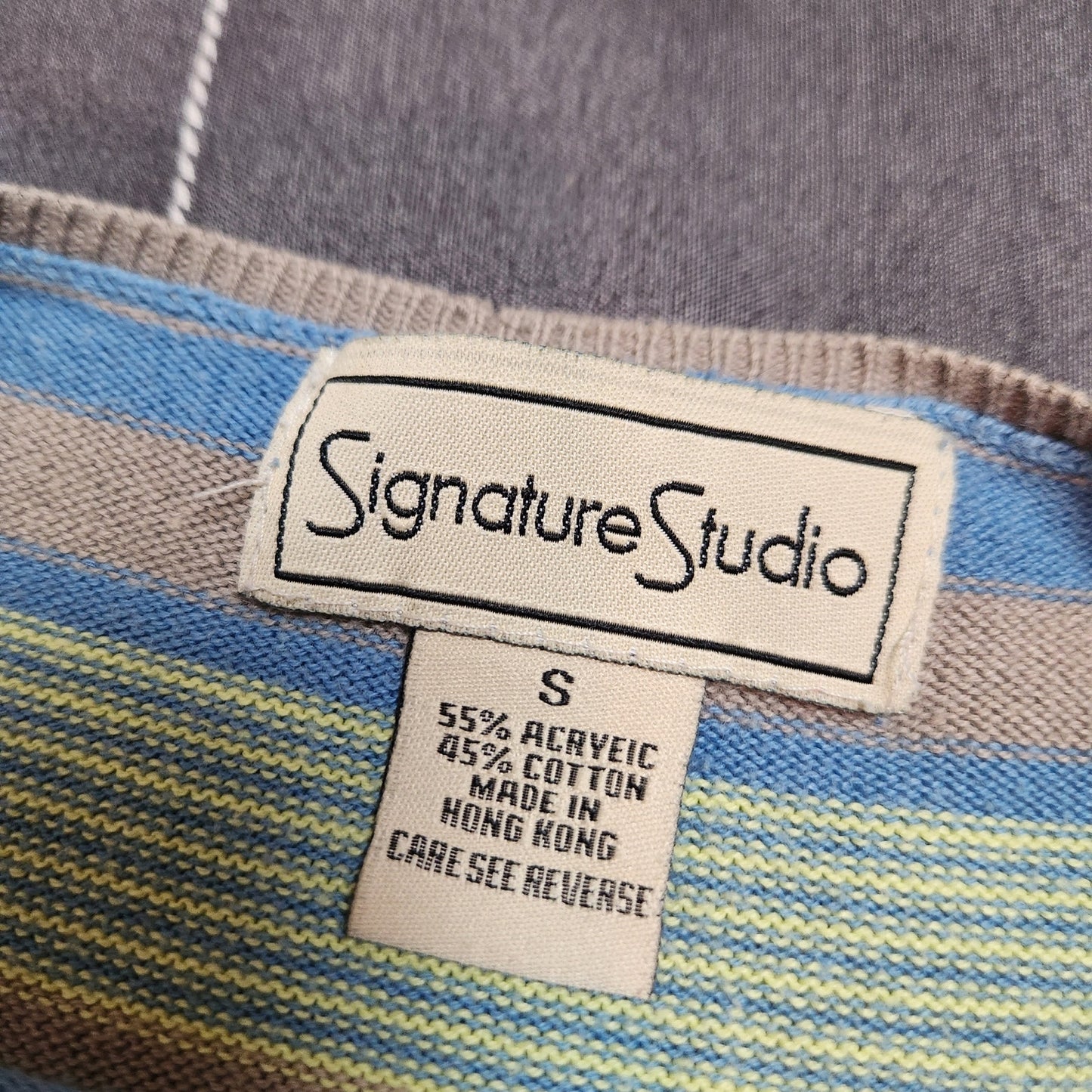 Vintage signature studio S womens T shirt striped tee blue grey small round neck