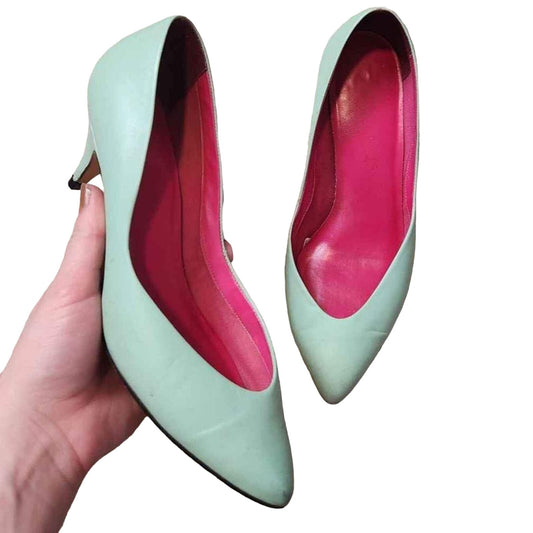 vintage kitten heels seafoam green with pink insole leather size 7.5