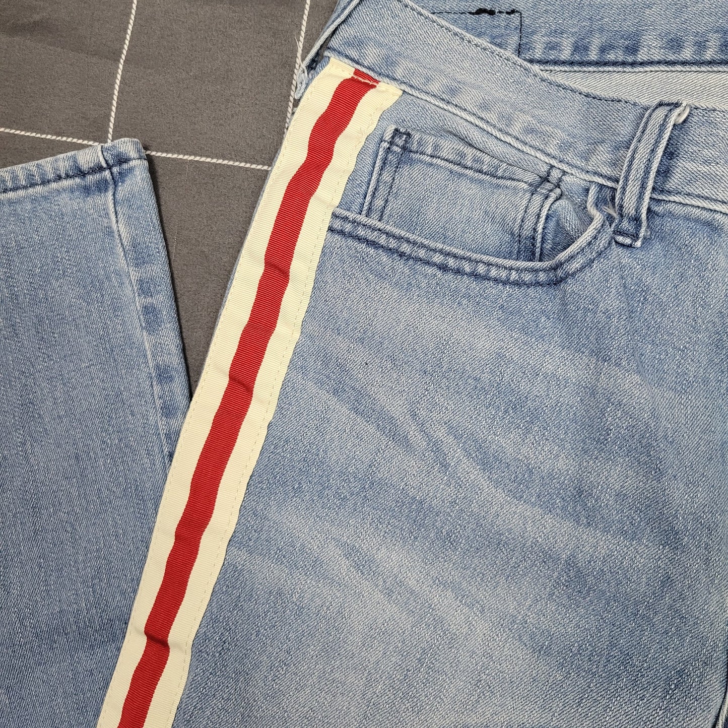 Pacsun womens Jeans 30x32 Skinny stretch red white racer side stripes sporty